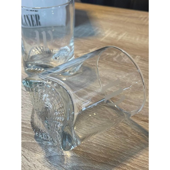 Marked (W) whiskey glasses - Picture 5 of 8